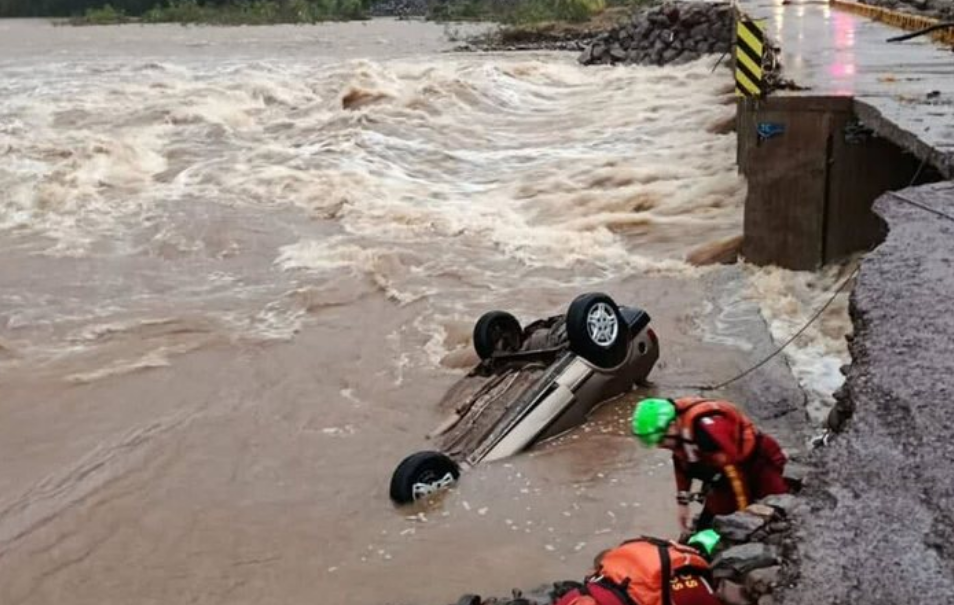 El Niño coloca rodovias de São Paulo em alerta e Estado intensifica obras contra enchentes e deslizamentos